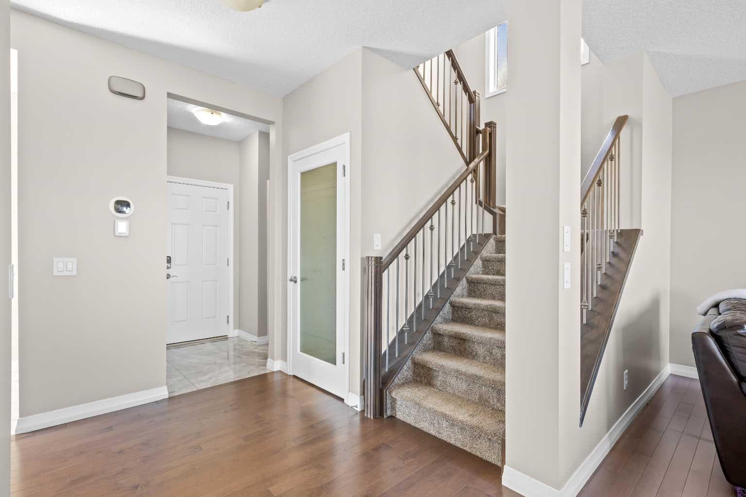 27 Mahogany Crescent SE