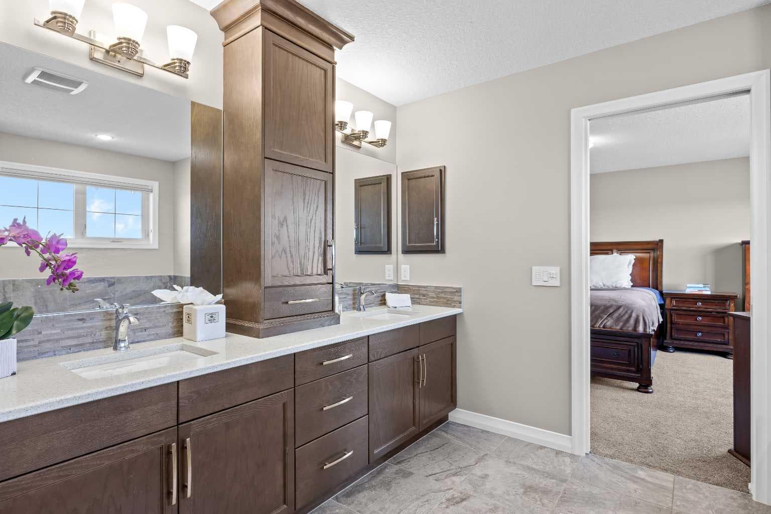 27 Mahogany Crescent SE