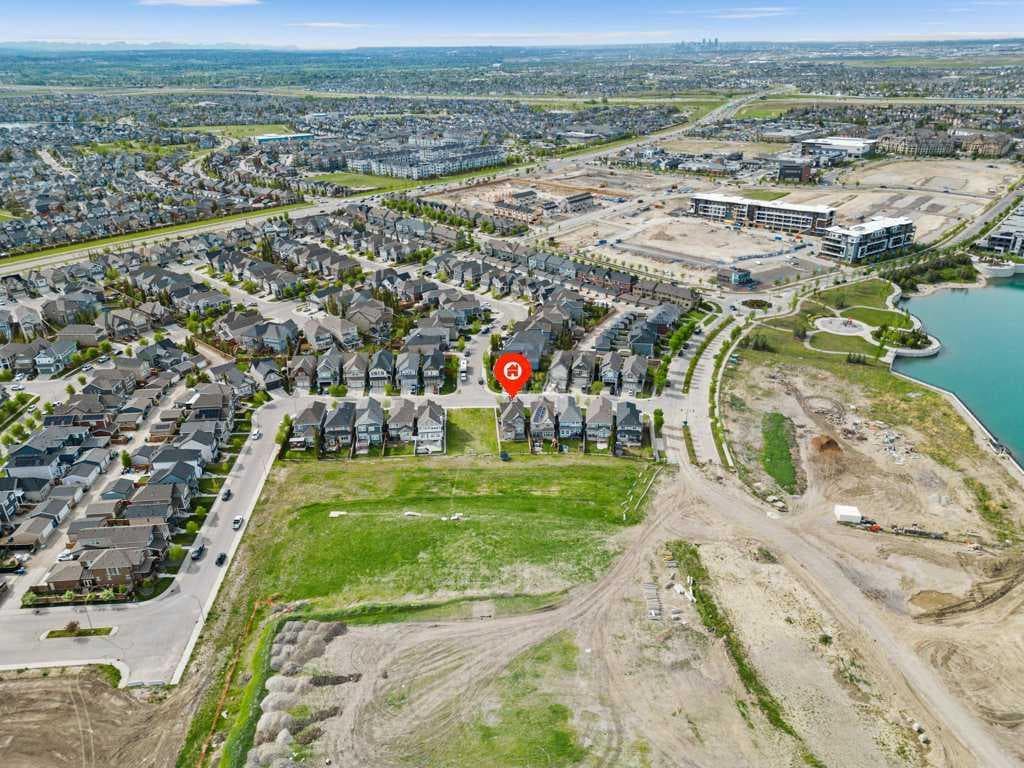 27 Mahogany Crescent SE