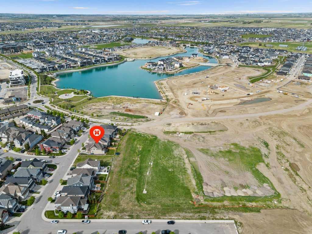 27 Mahogany Crescent SE