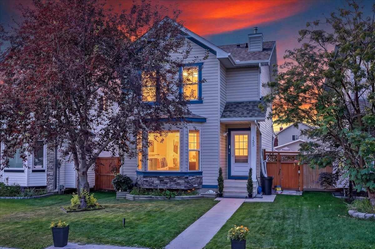 155 Tarington Green NE
