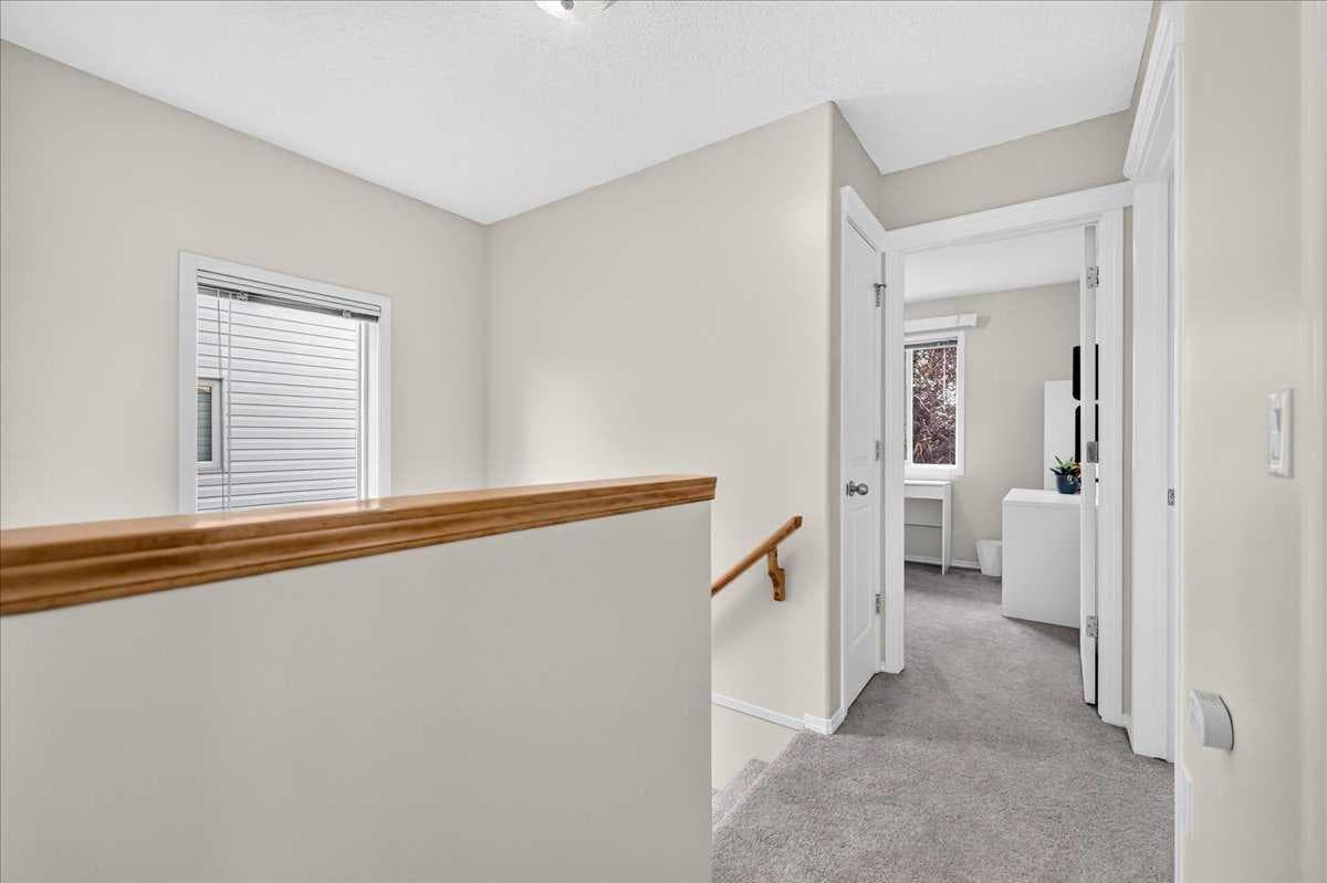 155 Tarington Green NE