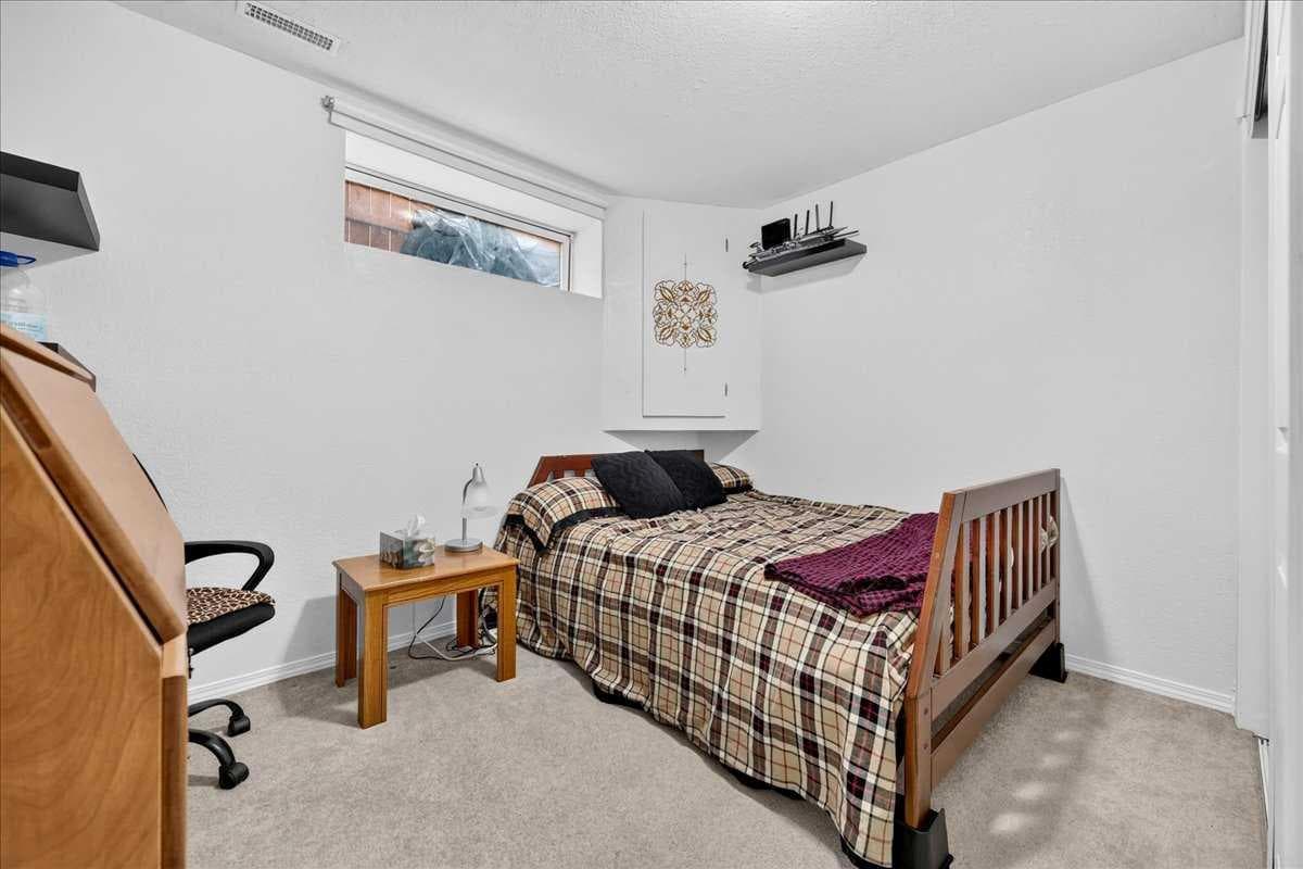 155 Tarington Green NE