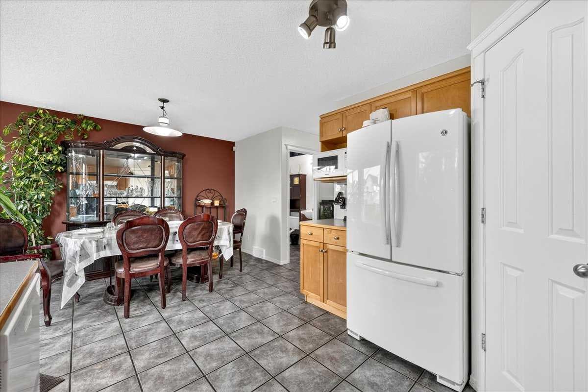 155 Tarington Green NE