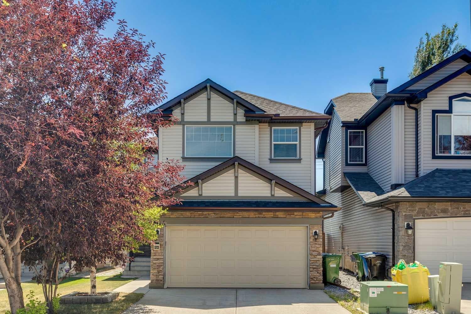 172 Kincora Drive NW