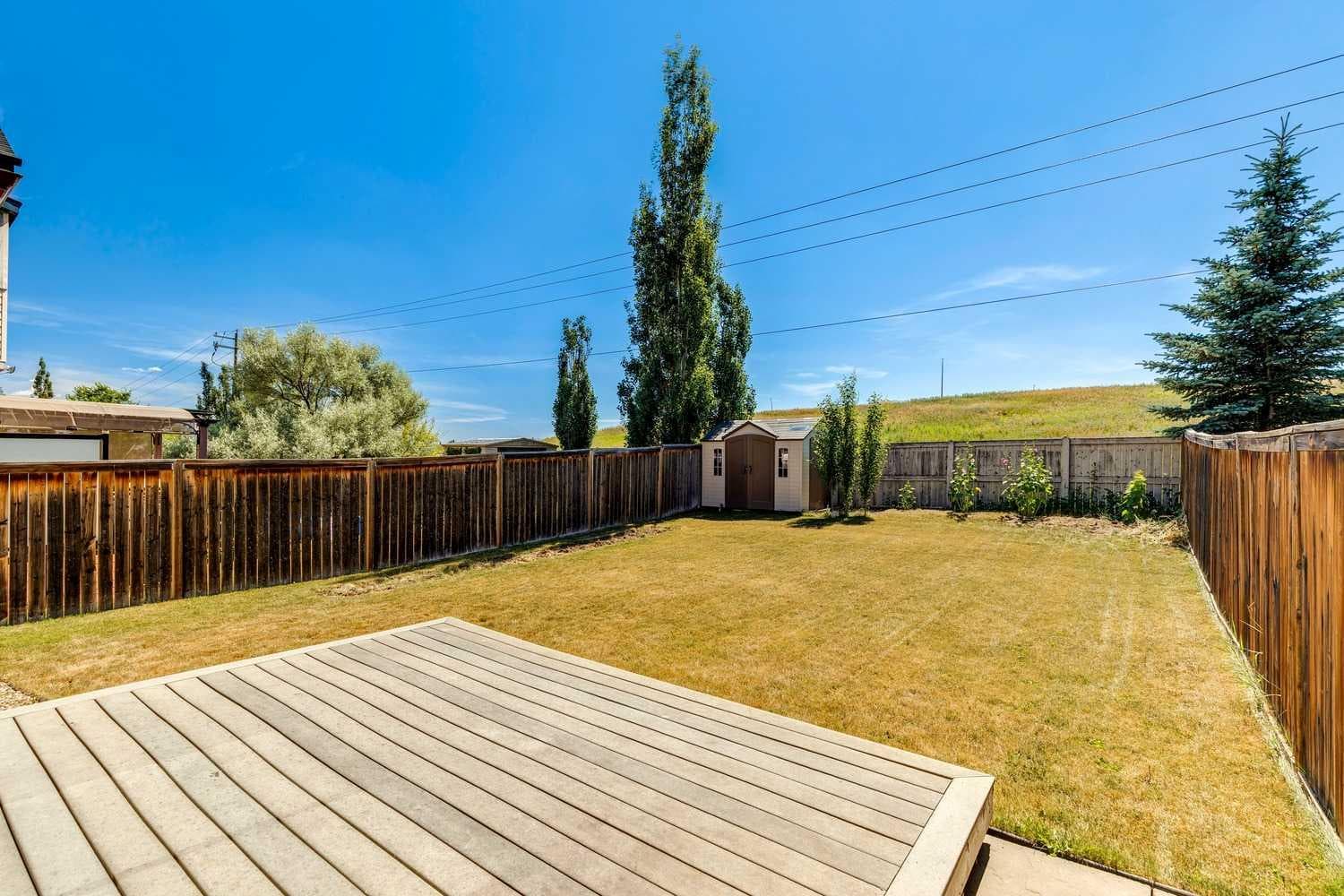 172 Kincora Drive NW