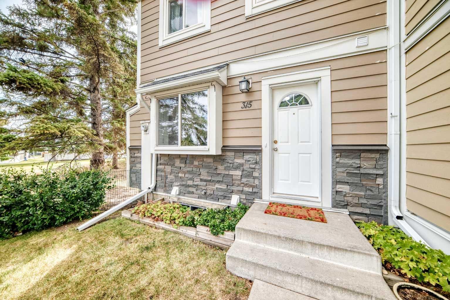 315 Georgian Villas NE