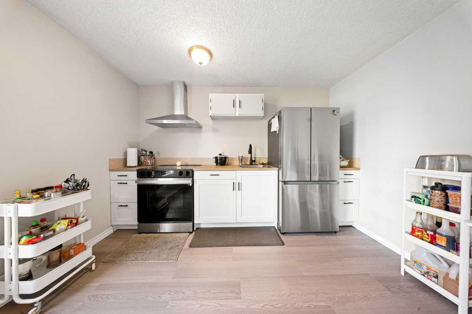 32 Shawmeadows Road SW
