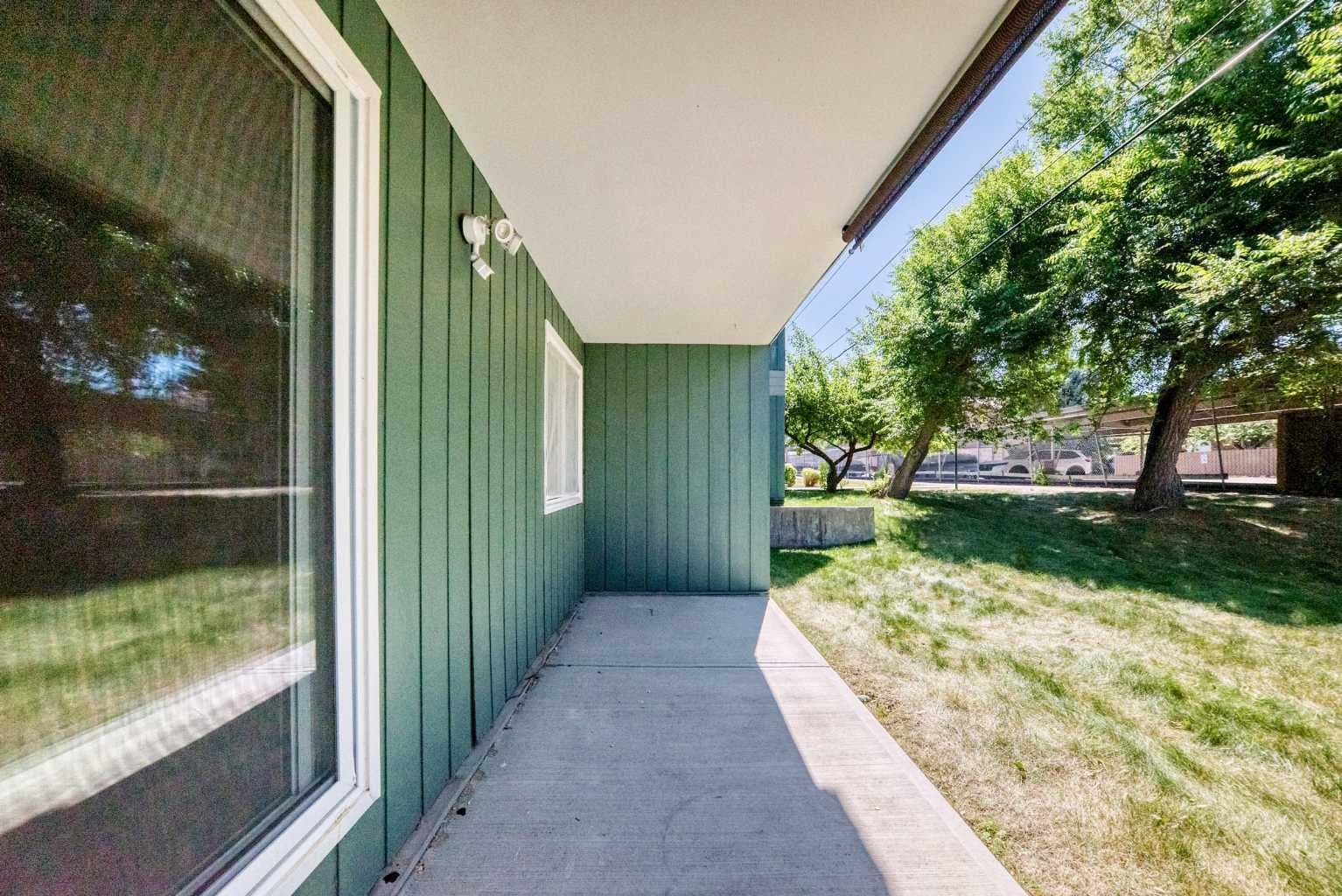 9106, 315 Southampton Drive SW
