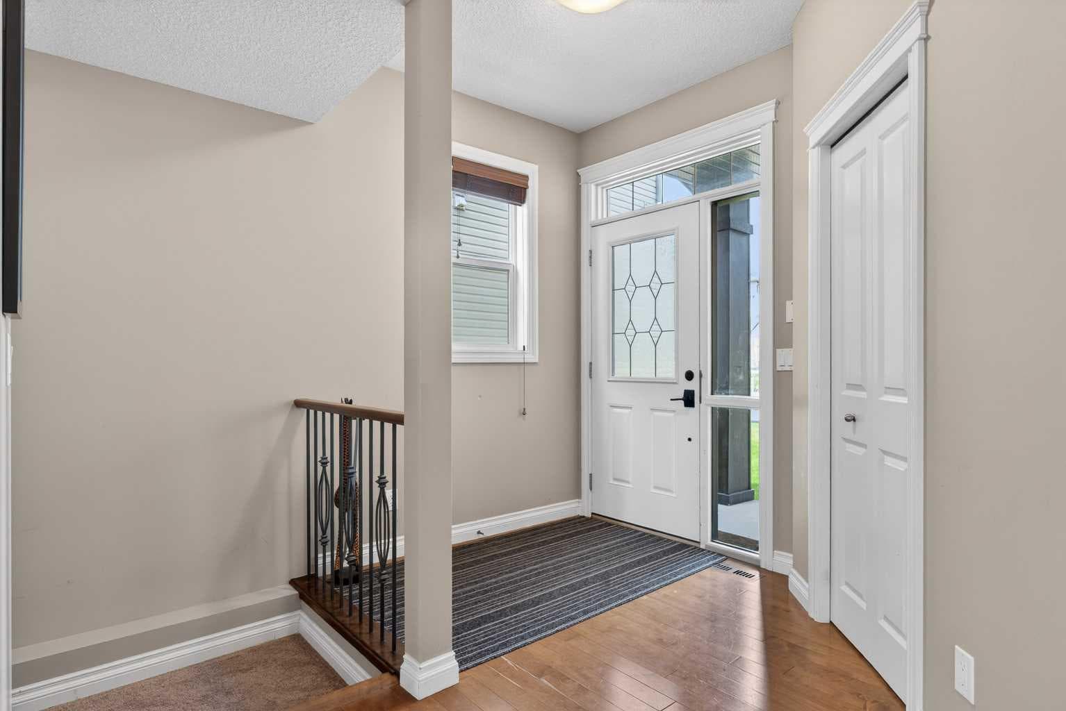 159 Sherwood Crescent NW