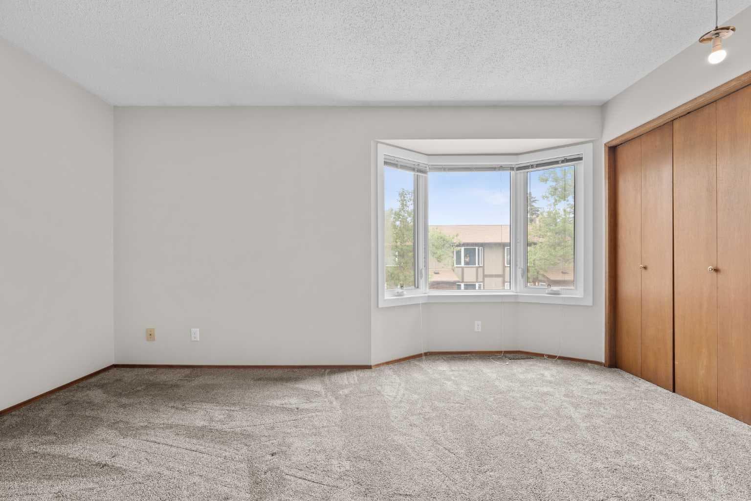 116, 6103 Madigan Drive NE