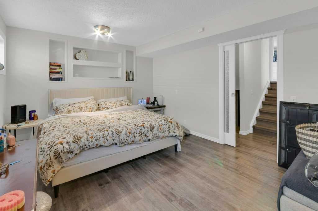 171 Erin Mount Place SE