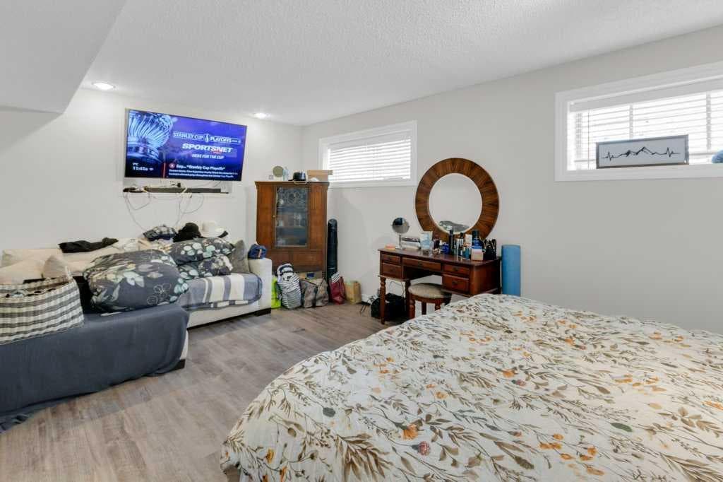 171 Erin Mount Place SE