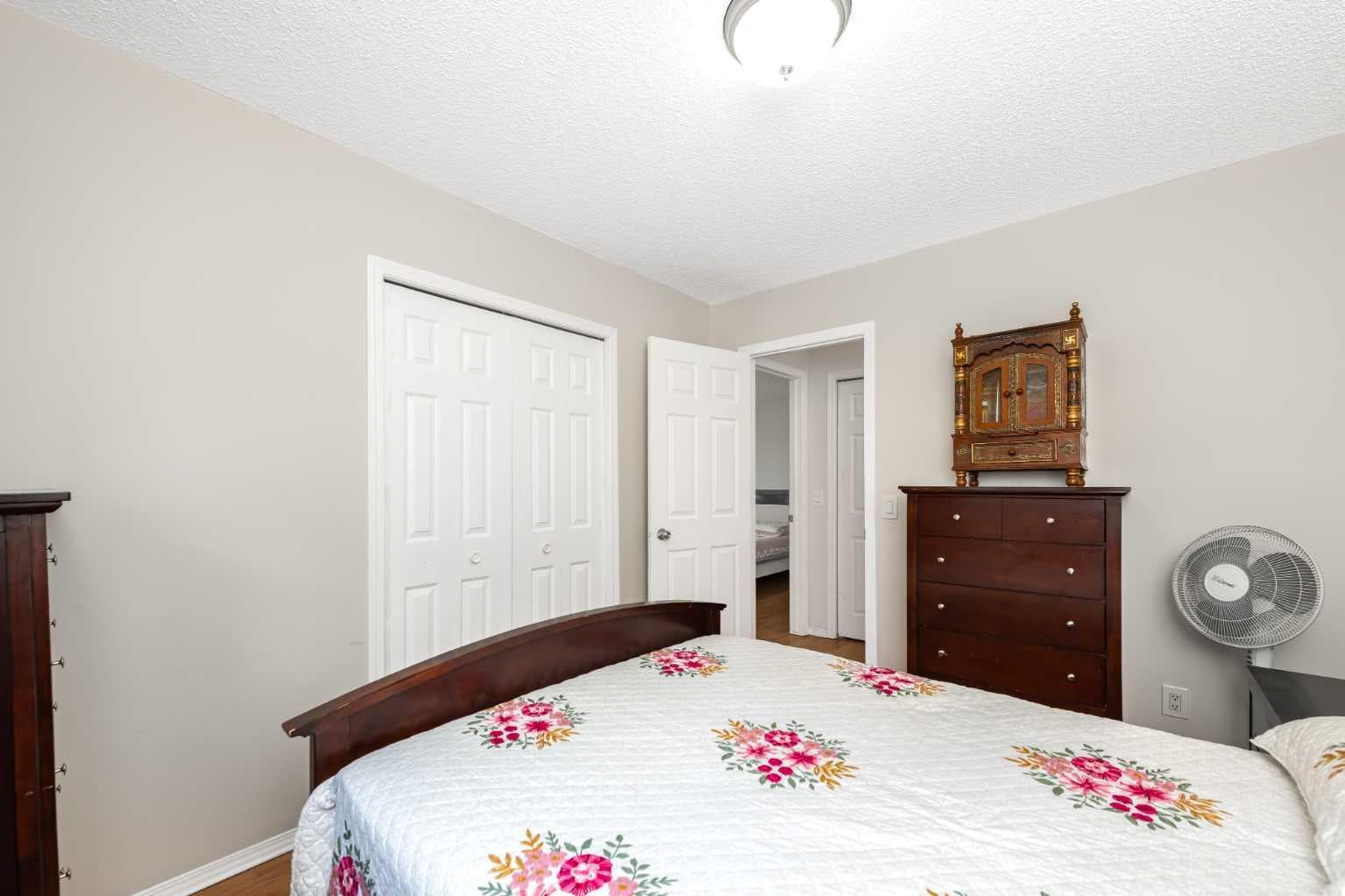 210 Taracove Landing NE