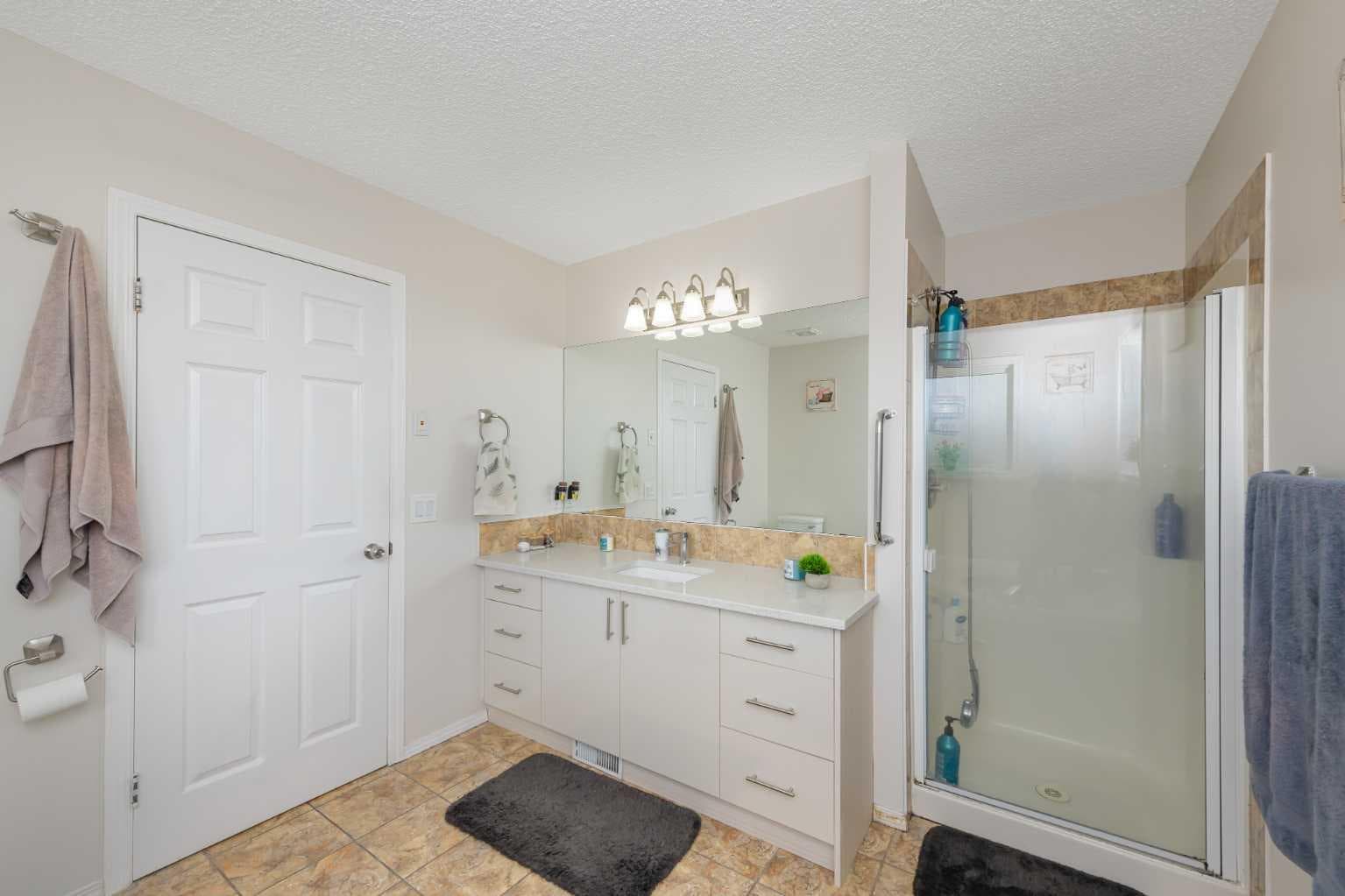 210 Taracove Landing NE