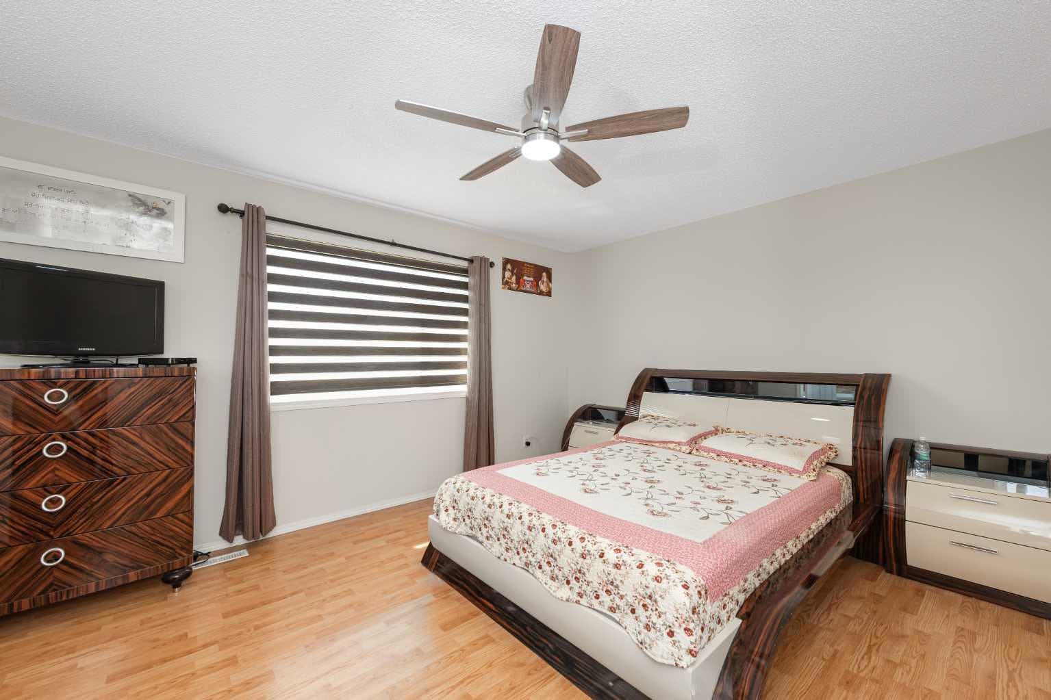 210 Taracove Landing NE