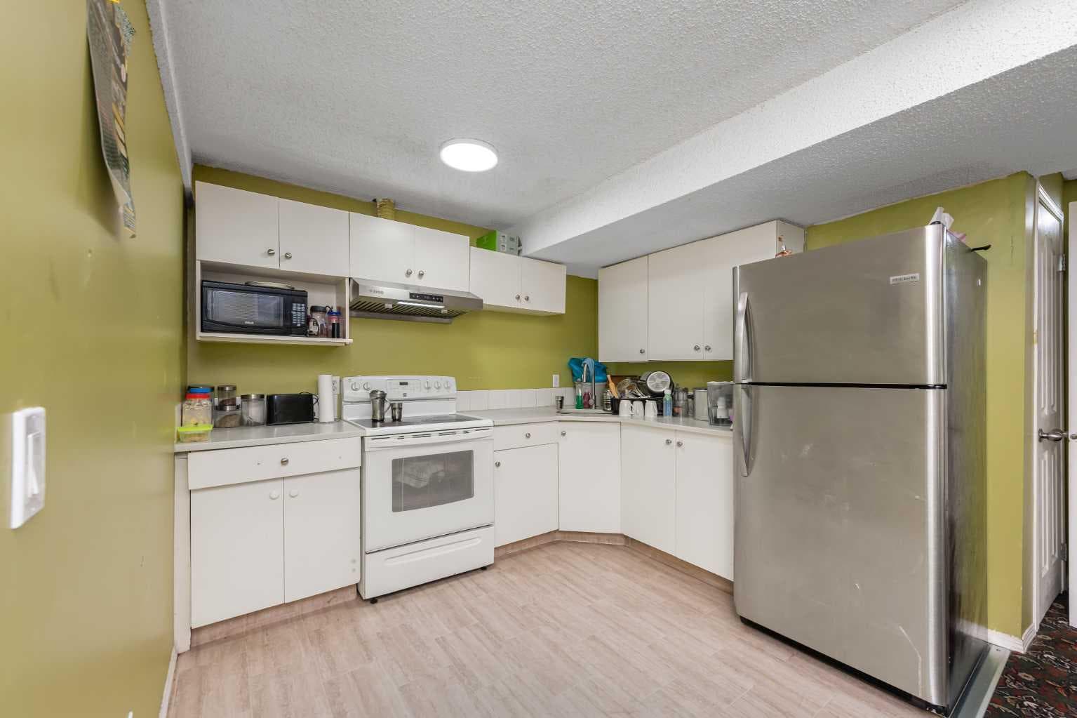 210 Taracove Landing NE