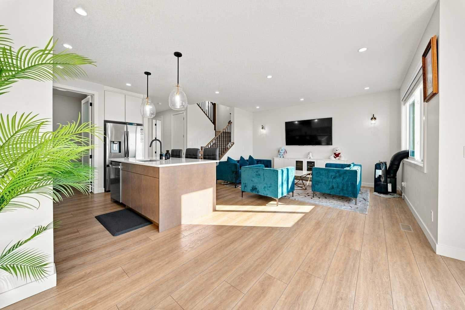 303 Cornerbrook Drive NE