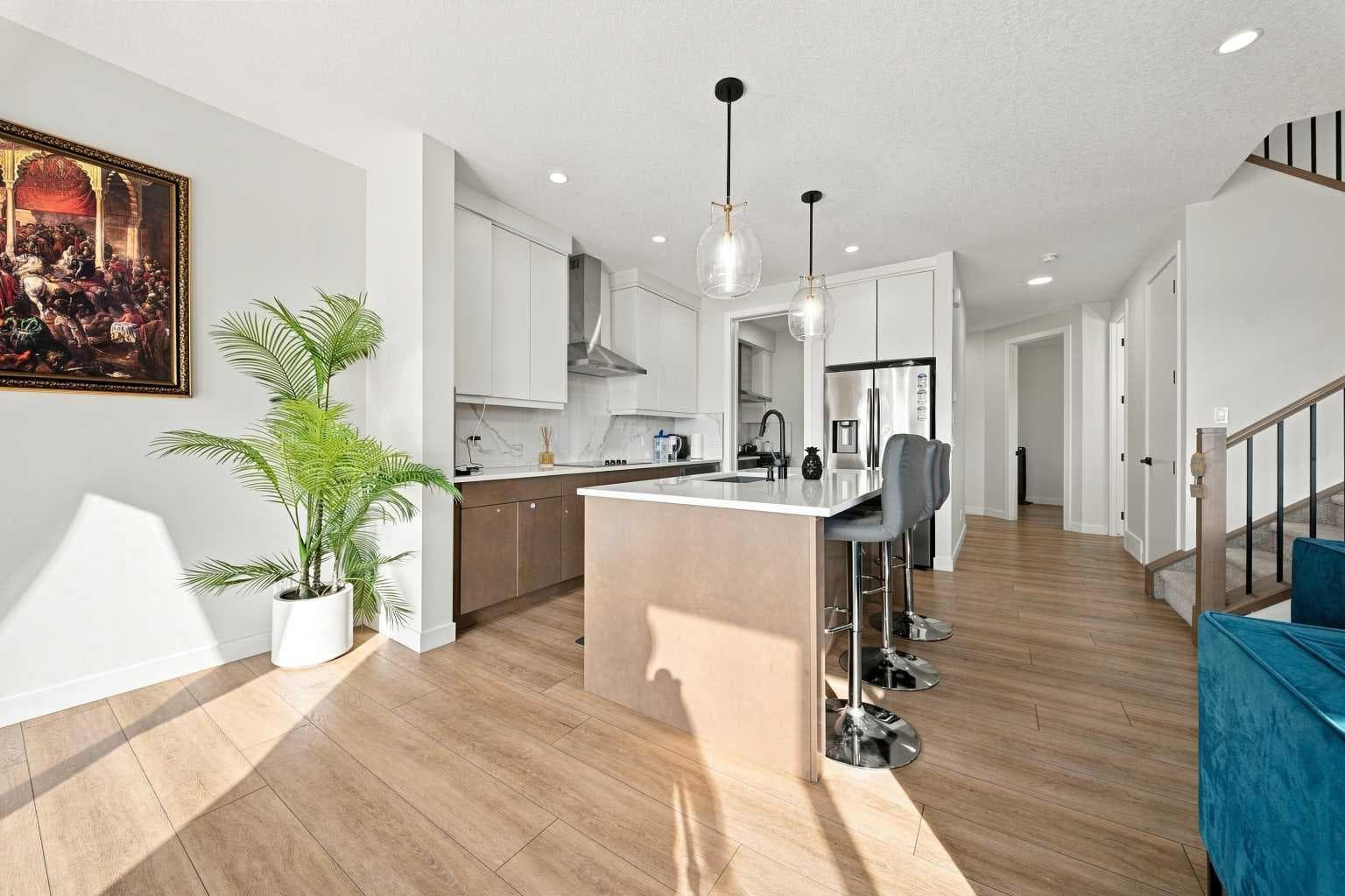 303 Cornerbrook Drive NE