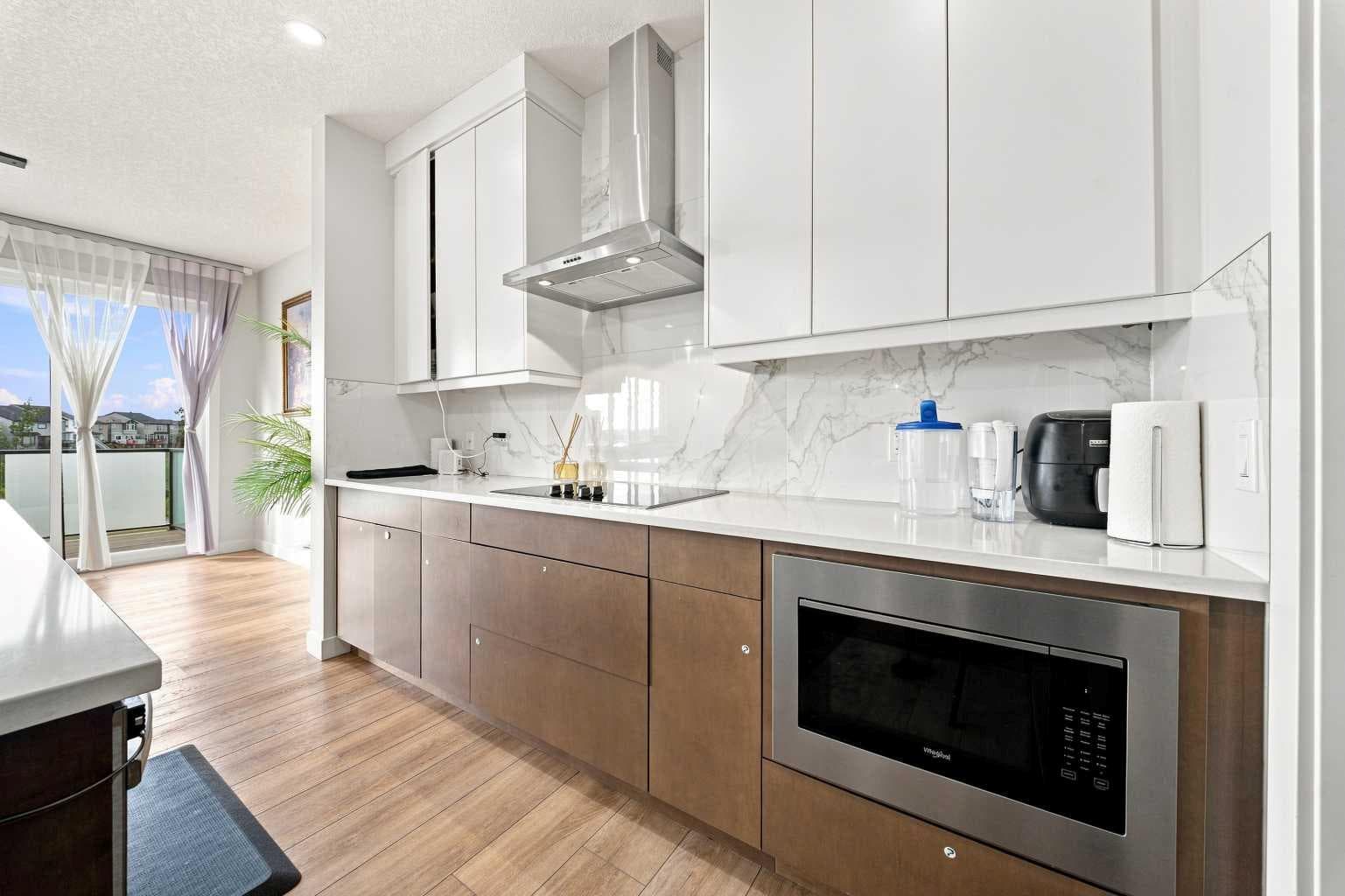303 Cornerbrook Drive NE