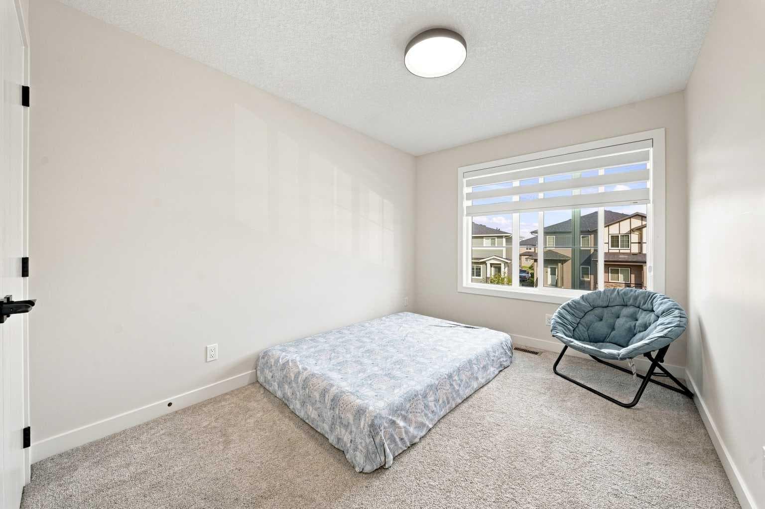 303 Cornerbrook Drive NE