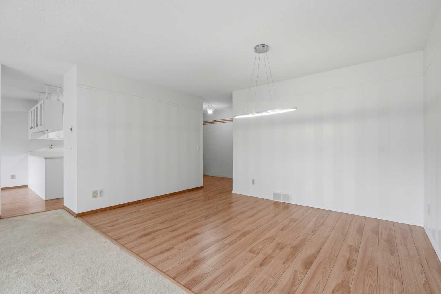 30 Sandarac Circle NW