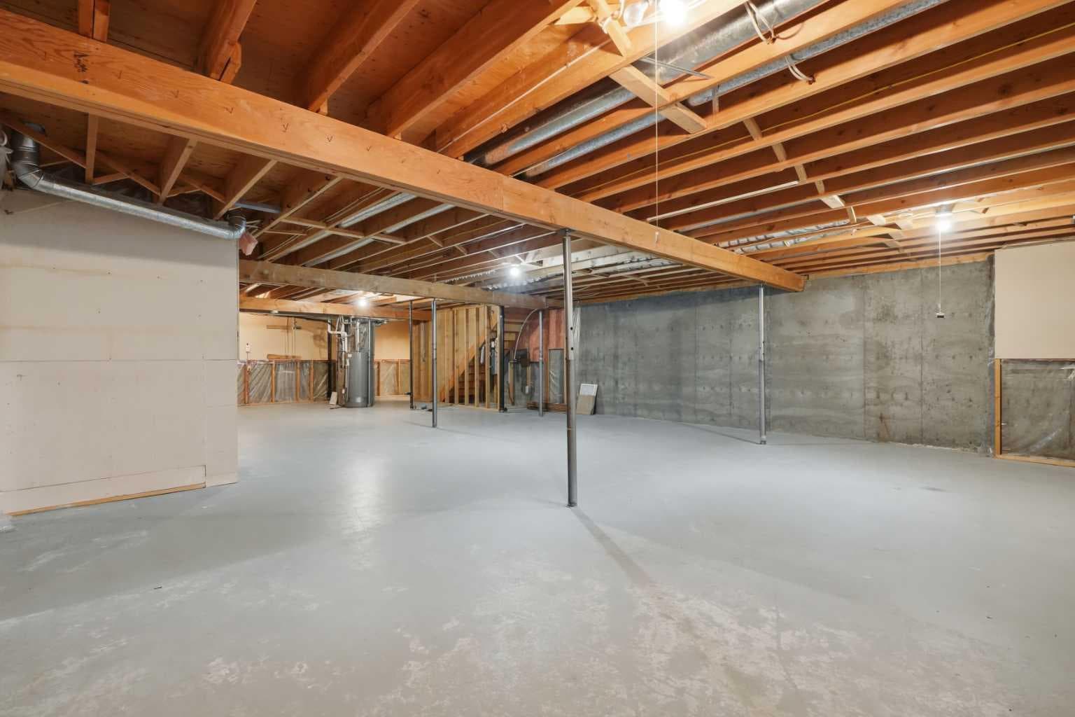 30 Sandarac Circle NW