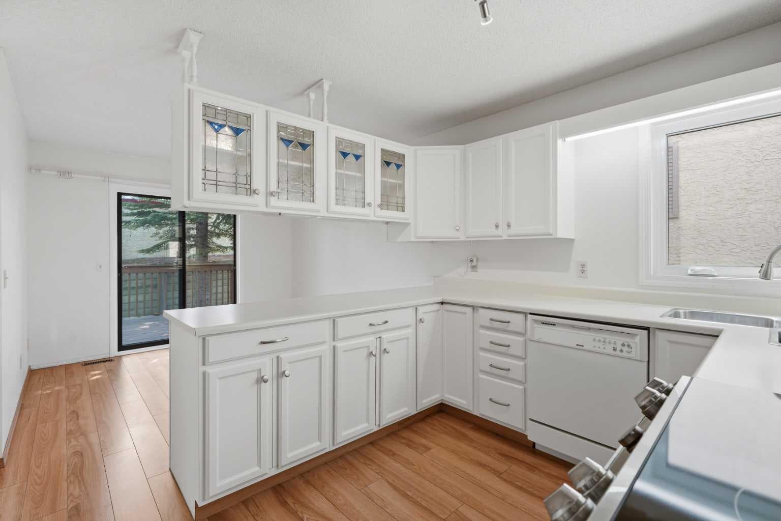 30 Sandarac Circle NW