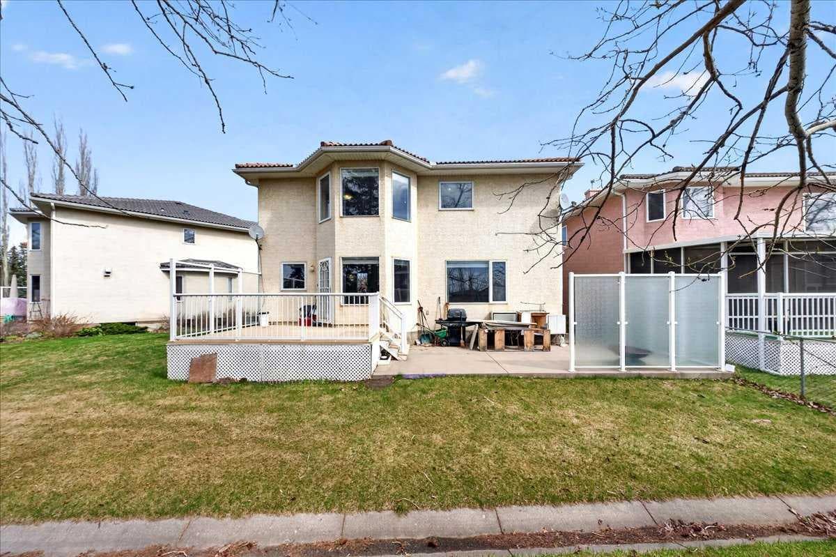 98 Hampstead Circle NW