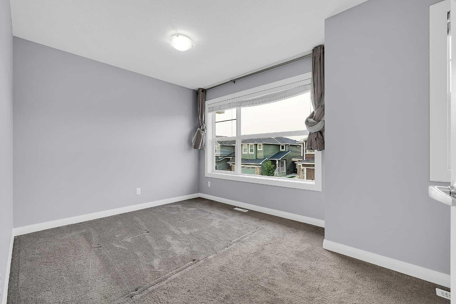 95 Redstone Park NE