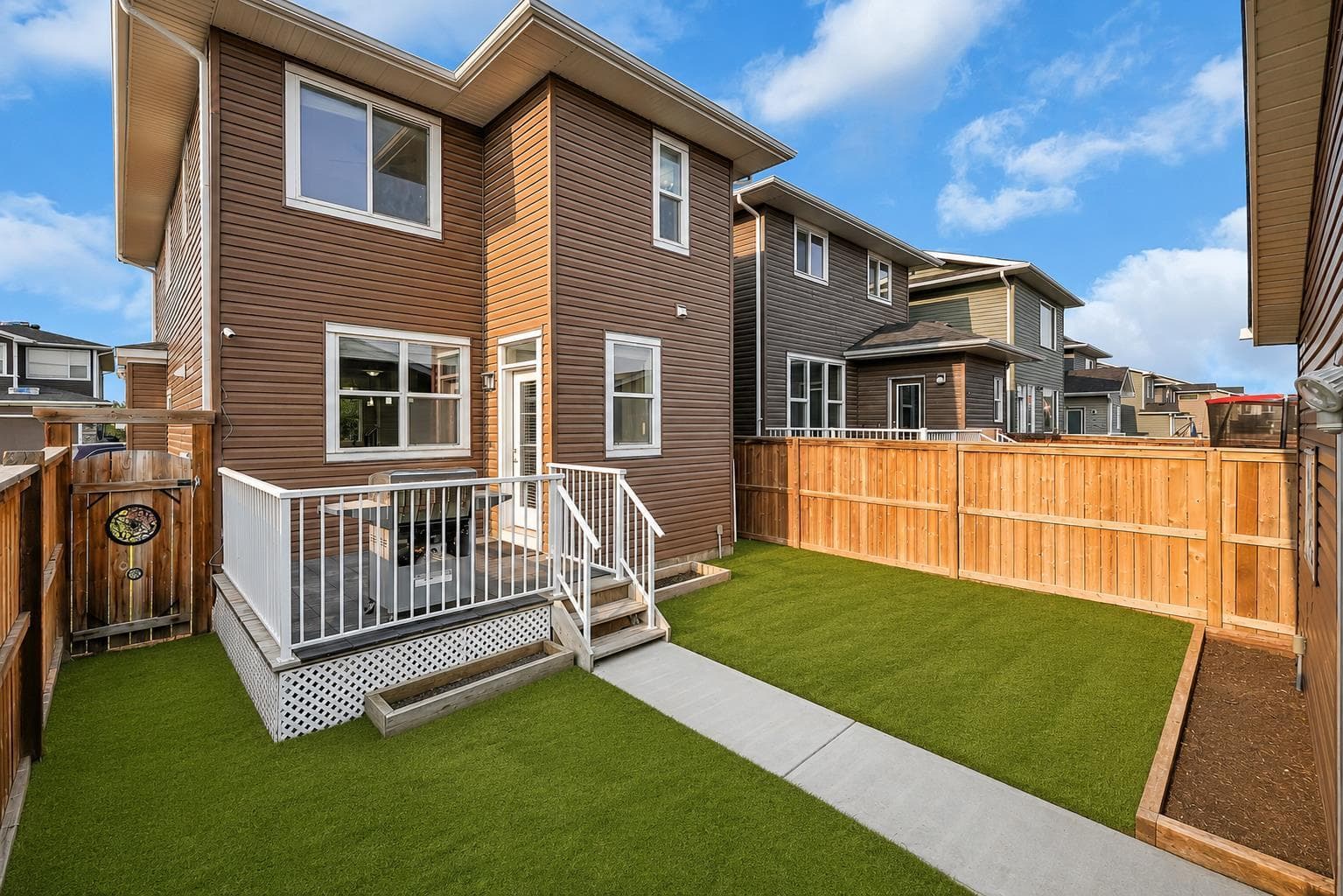 95 Redstone Park NE