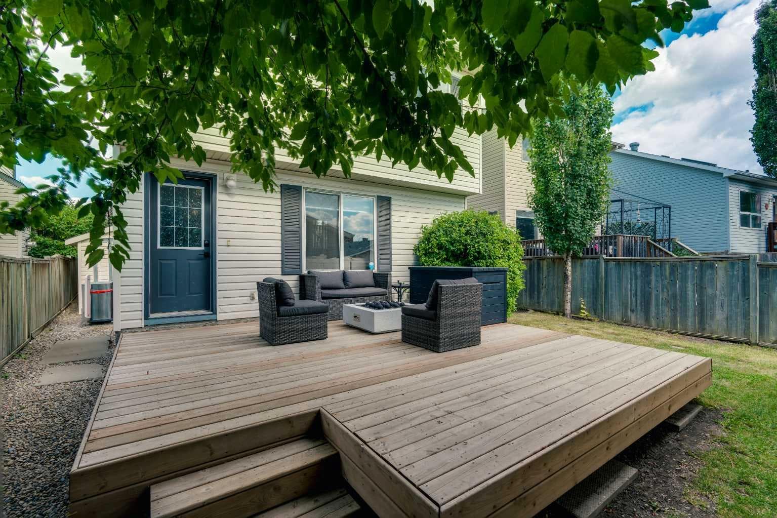 279 Covehaven View NE