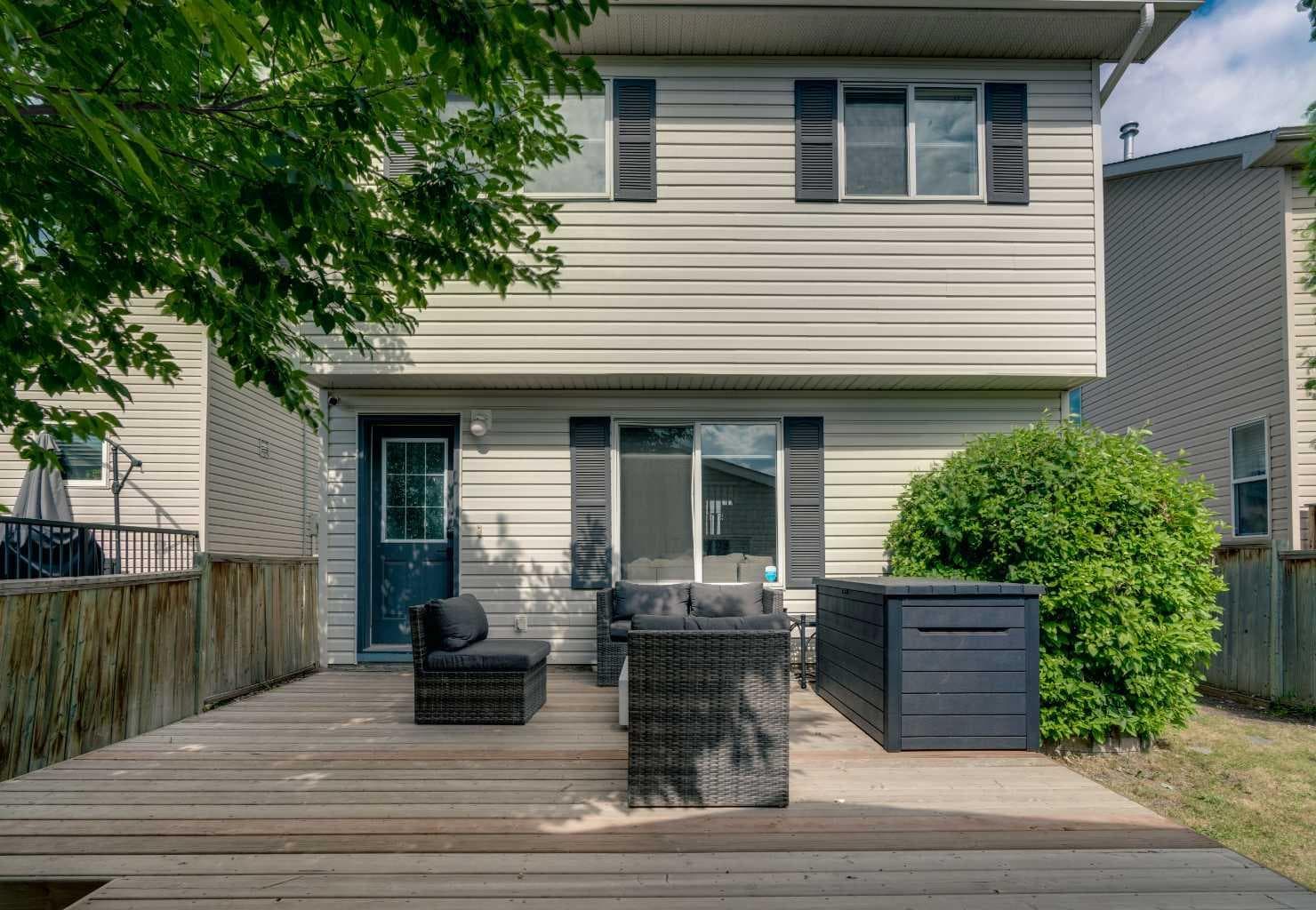 279 Covehaven View NE