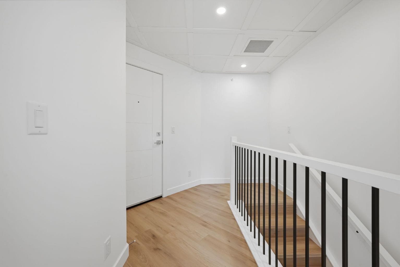 2218, 151 Skyview Bay NE