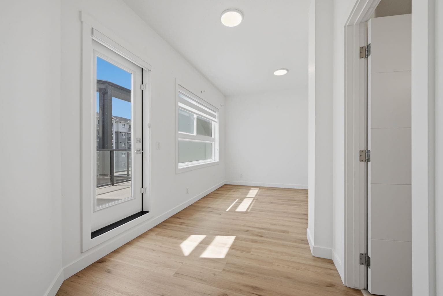 2218, 151 Skyview Bay NE