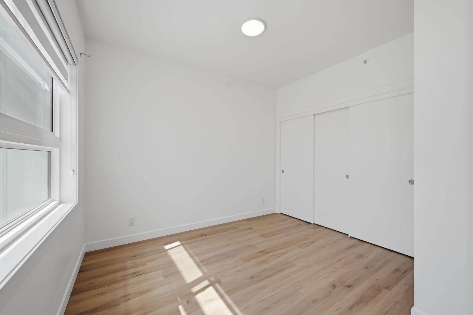 2218, 151 Skyview Bay NE