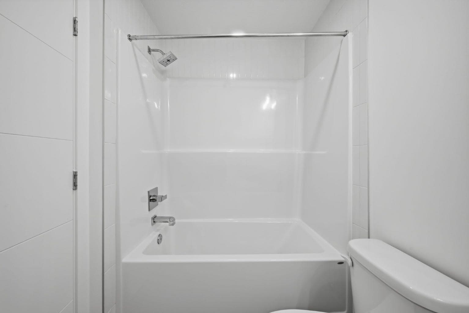 2218, 151 Skyview Bay NE