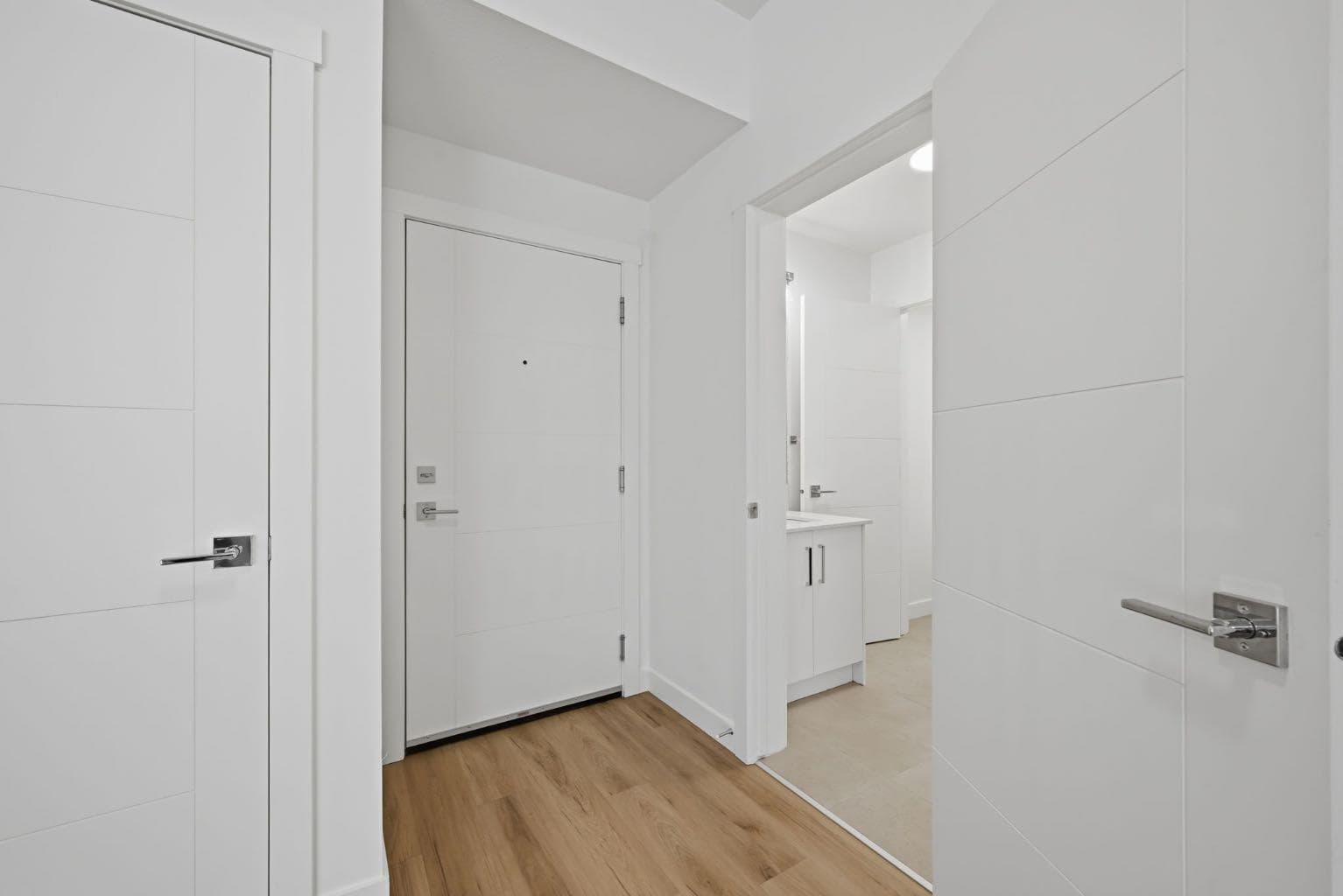 2218, 151 Skyview Bay NE
