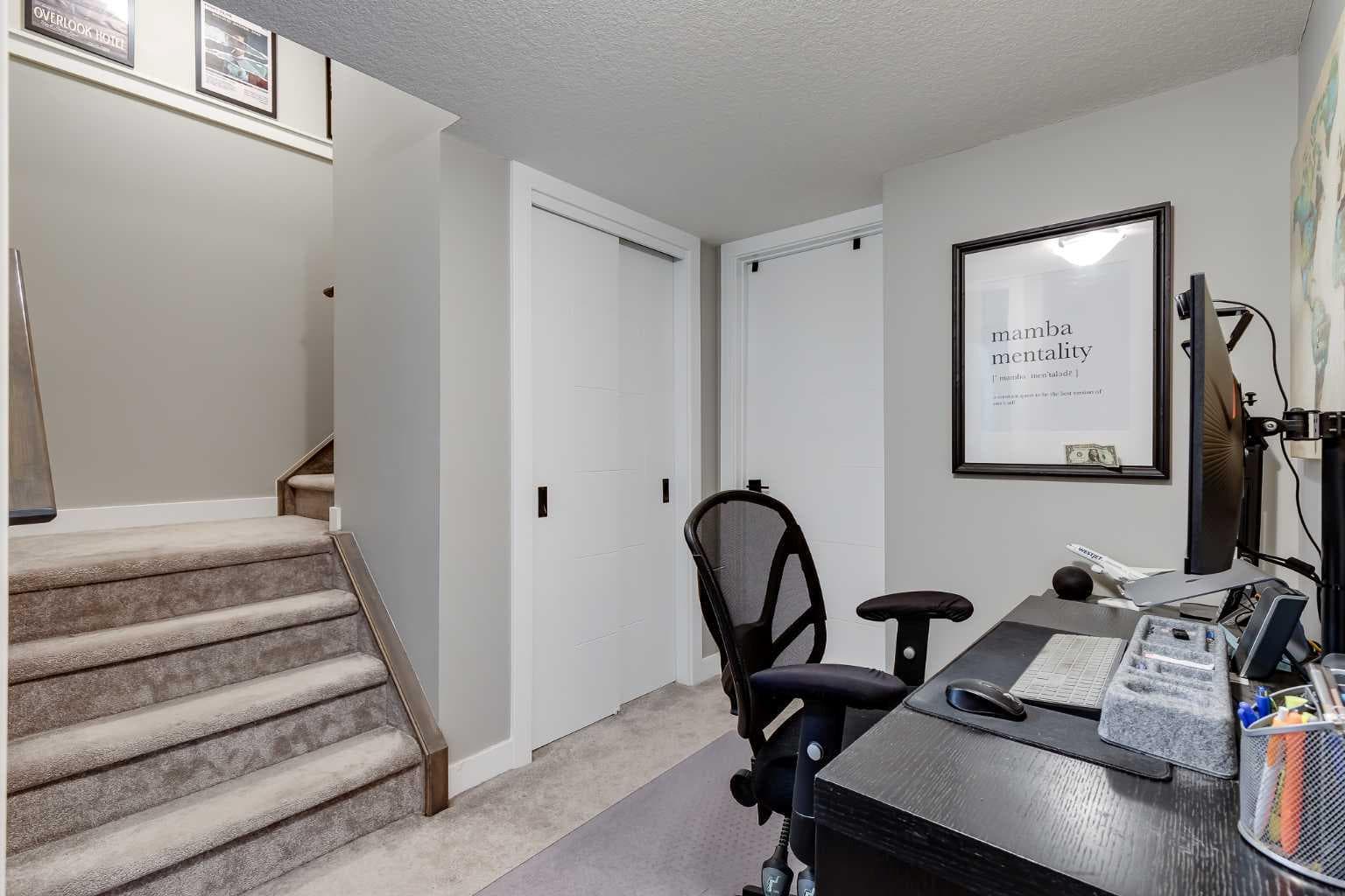 208 Osborne Green SW