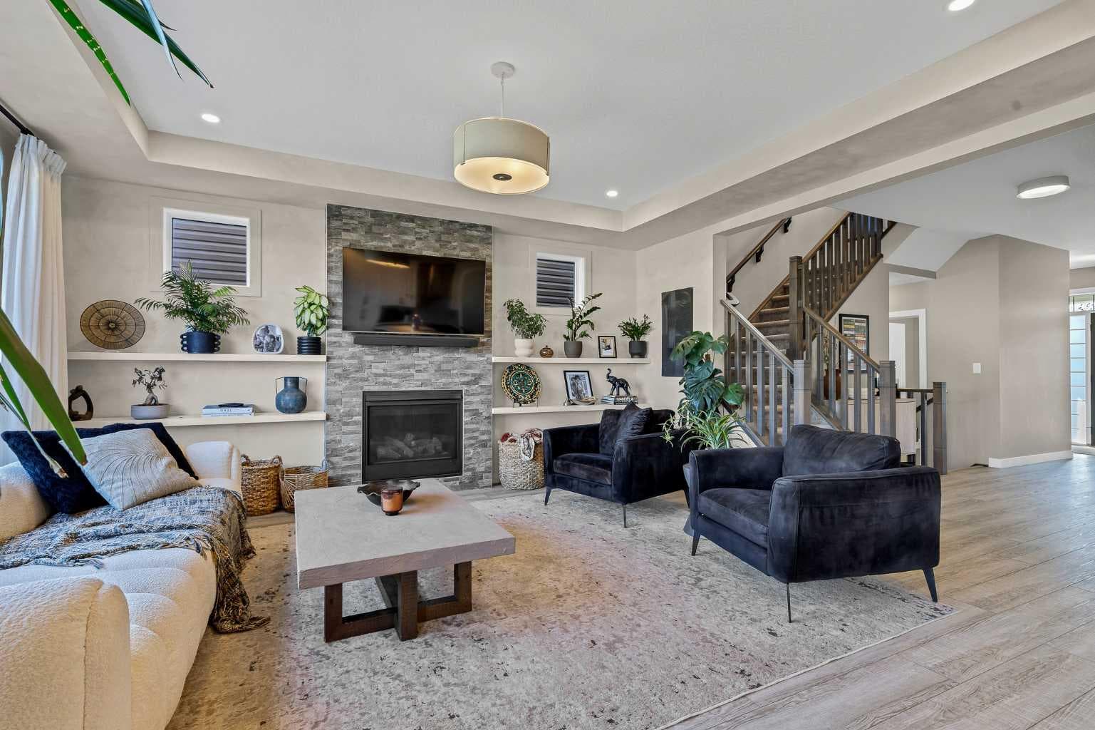208 Osborne Green SW