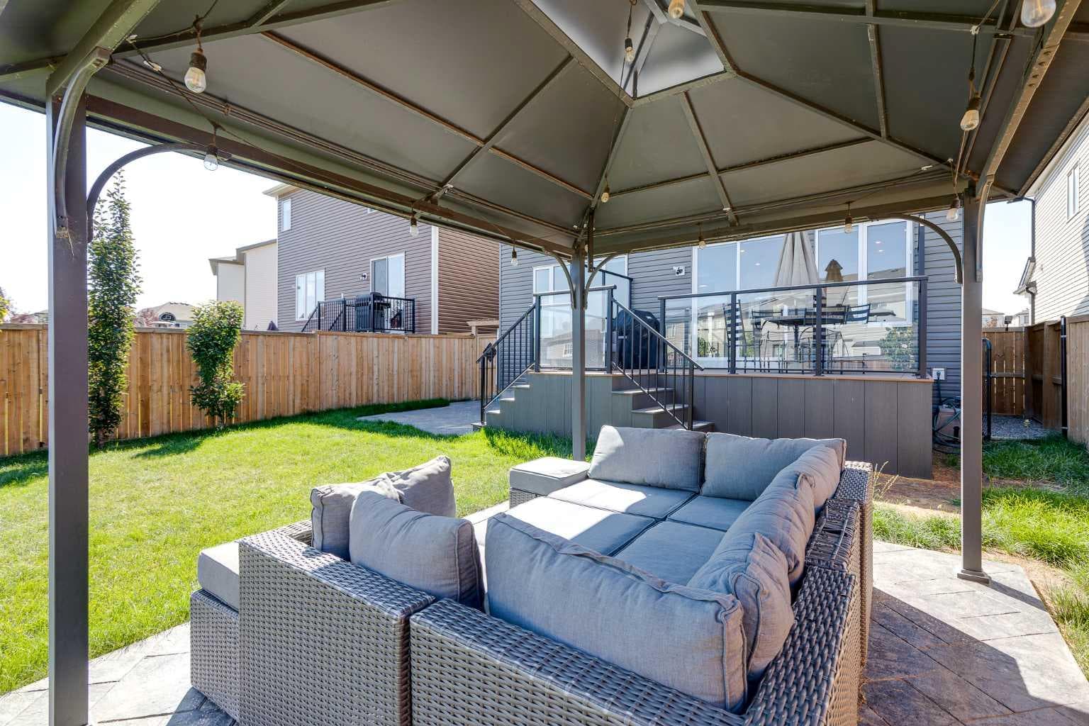 208 Osborne Green SW