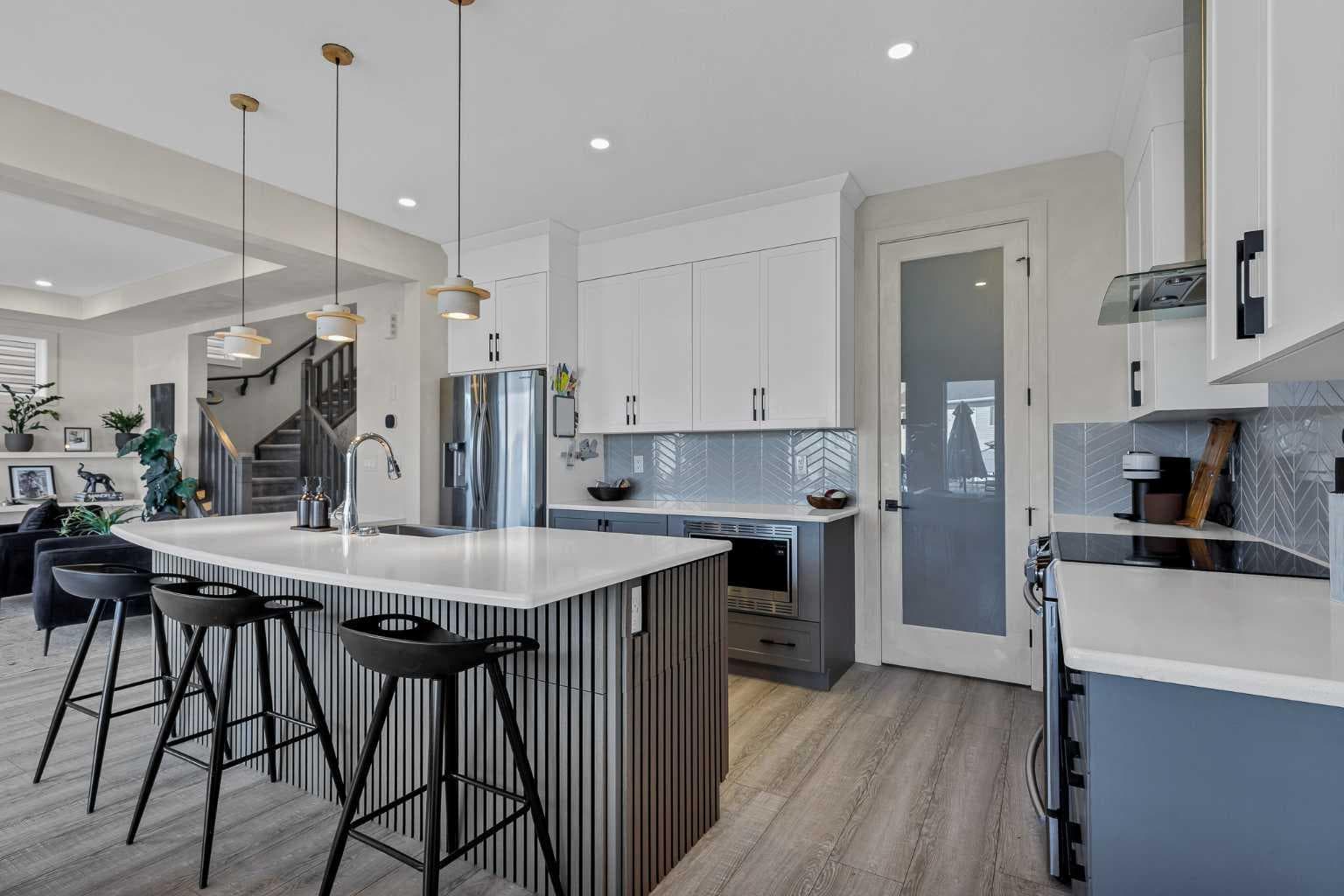 208 Osborne Green SW
