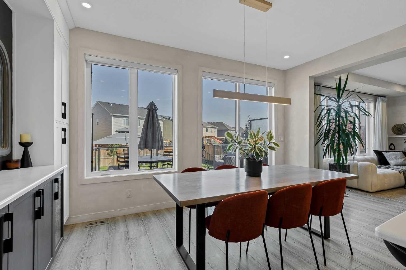 208 Osborne Green SW