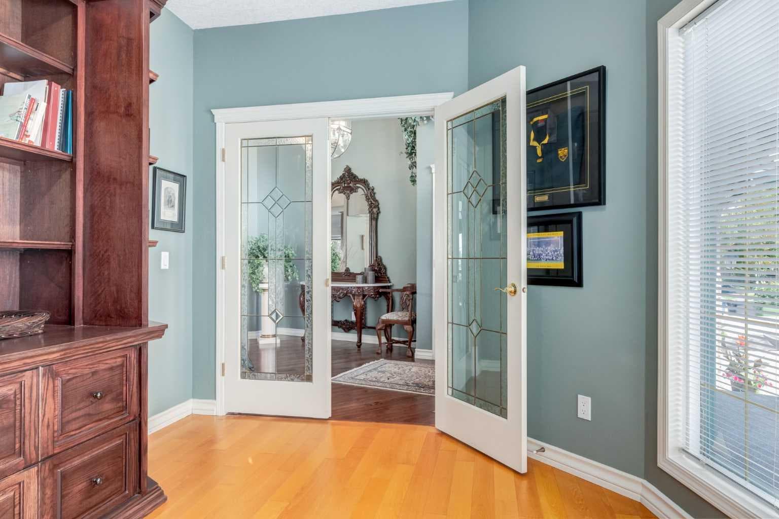 1001 East Chestermere Drive 