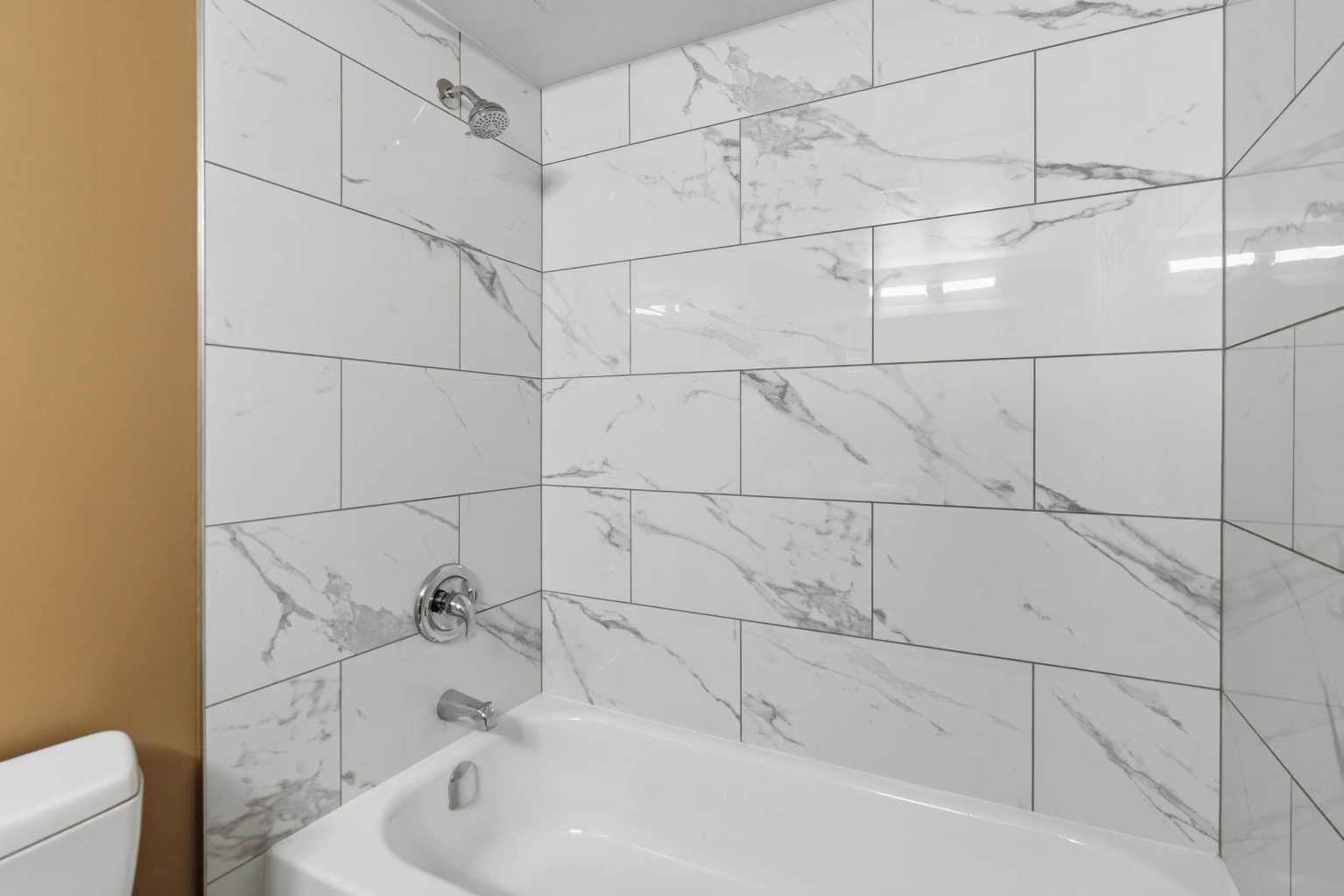 14D, 80 Galbraith Drive SW