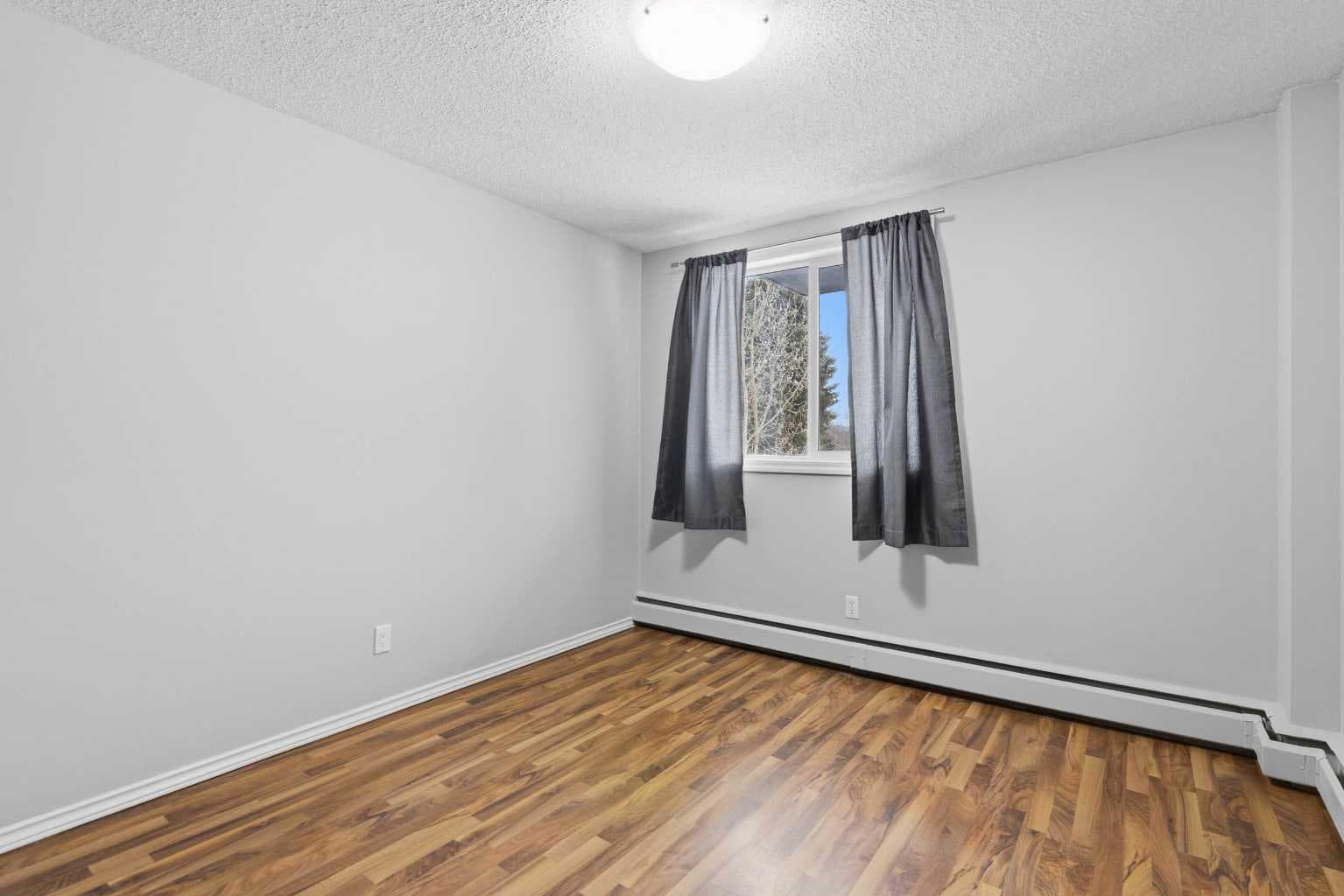 14D, 80 Galbraith Drive SW