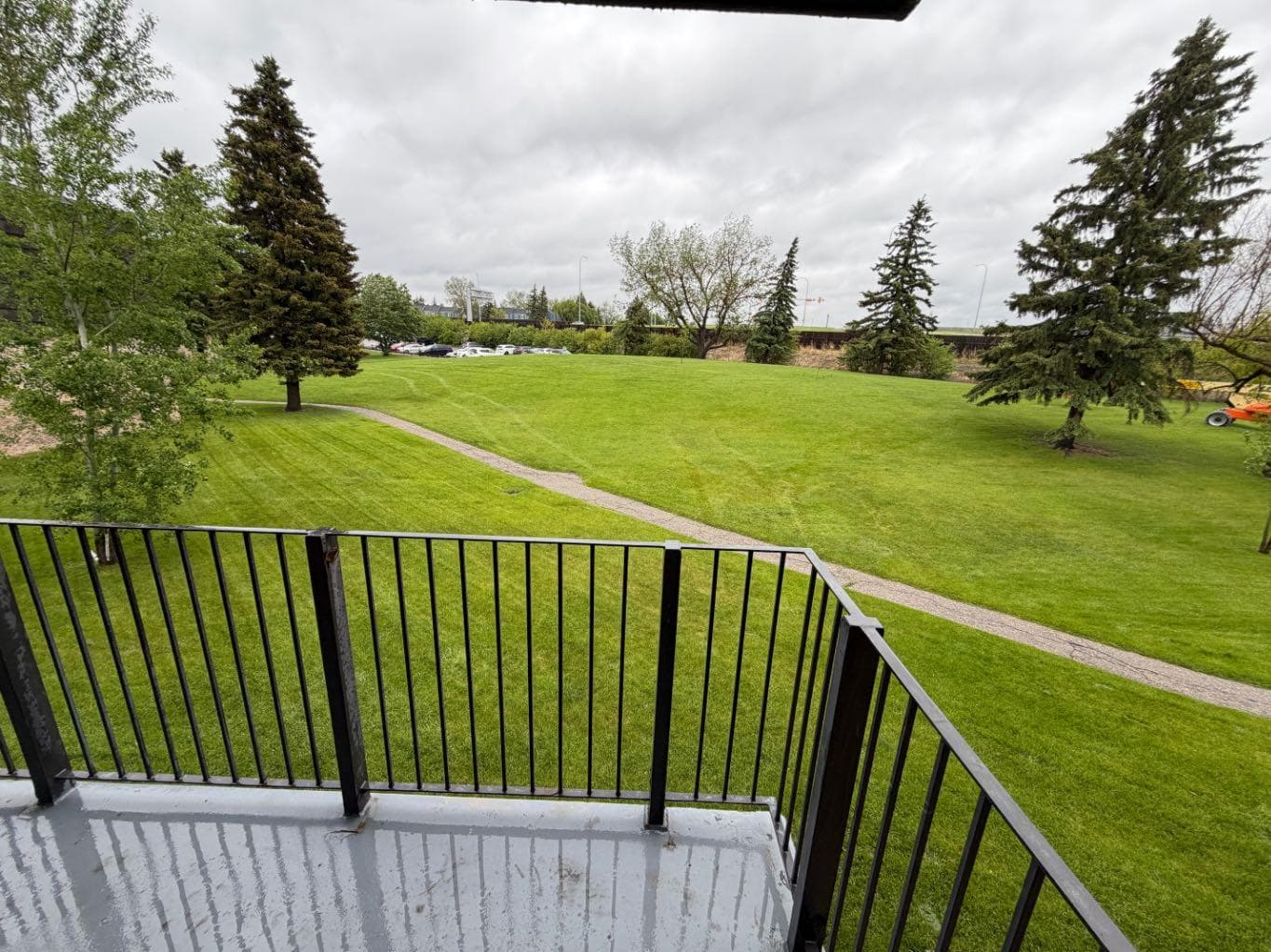 14D, 80 Galbraith Drive SW