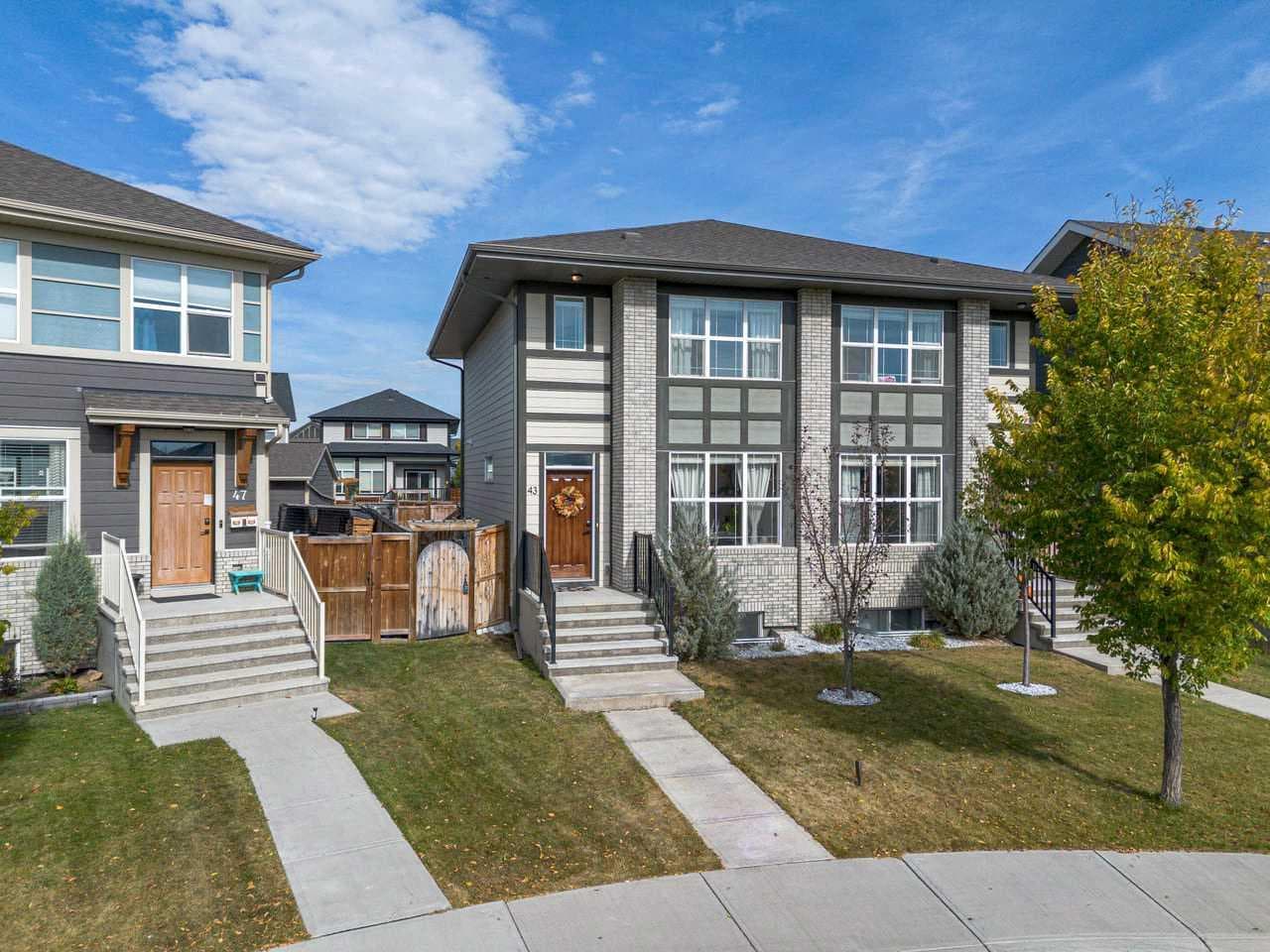 43 Masters Square SE