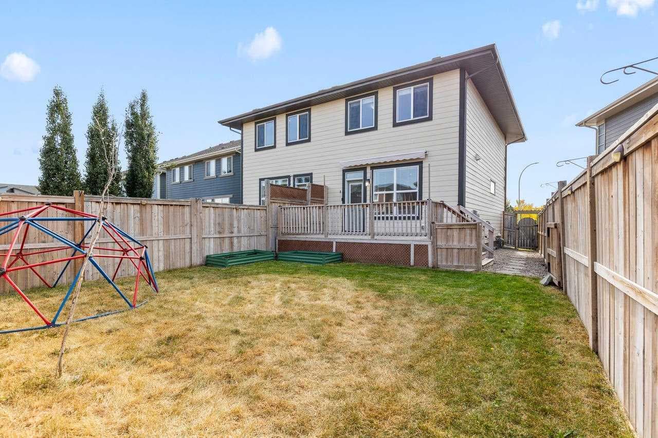 43 Masters Square SE