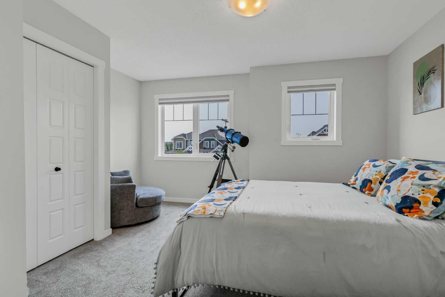 162 Chinook Gate Boulevard SW
